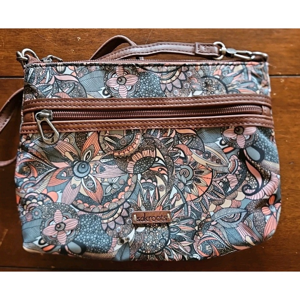 Sakroots BOHO Floral Small Crossbody Artsy Purse Bag